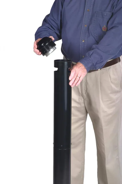 Asbak Rubbermaid Smokers Pole vrijstaand zwart